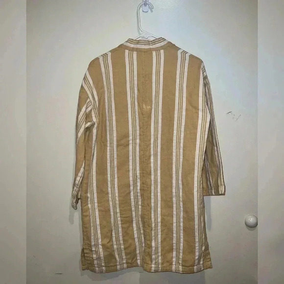 Eileen Fisher Reed
Striped Organic Cotton Doubleweave
Kimono Jacket - Picture 7 of 9